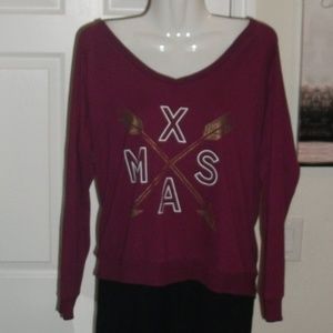 XMAS V-Neck Sweatshirt Size: XL